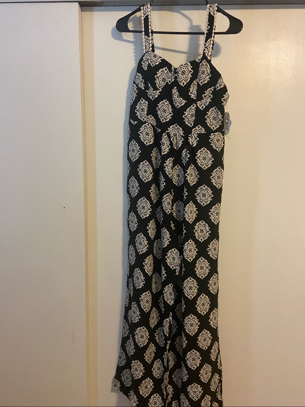 New !! AUW Black and White Patterned Jumpsuit XL